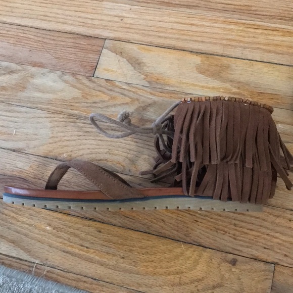 Brown Sandals - Picture 3 of 4